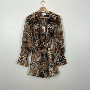 L' Atiste Womens M Animal Print Long Sleeve Belted 1/2 Button Down Lined Romper